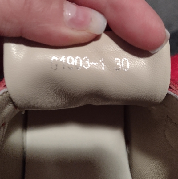 COPY - Gucci Ace GG Rainbow Star Sneaker and Belt set - Picture 4 of 5